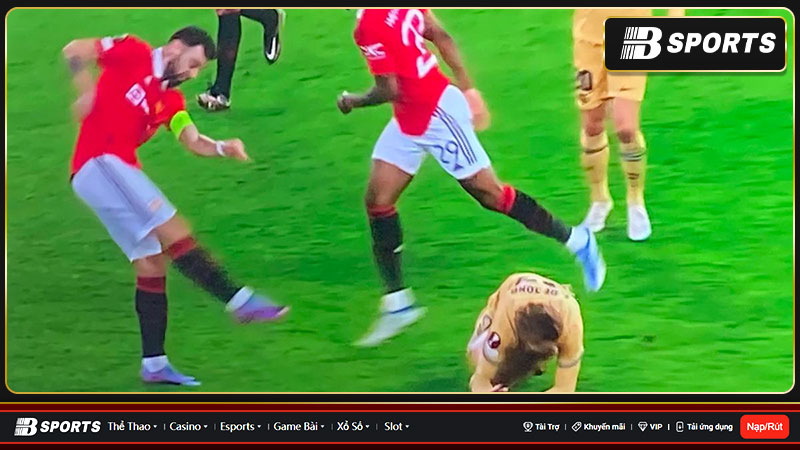 Man United 2-1 Barca lượt về Europa League
