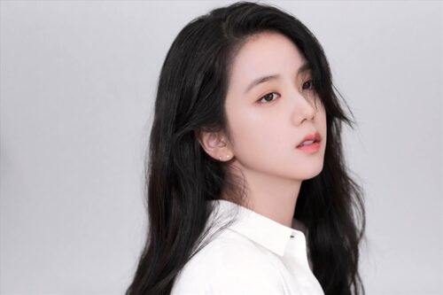 Kim Jisoo - thành viên nhóm nhạc BLACKPINK