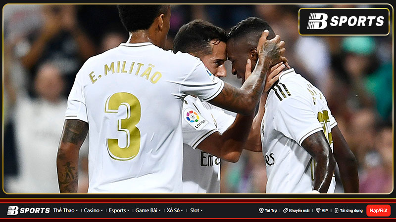 Sự hài lòng tuyệt đối về những màn thể hiện của Vinicius, Benzema, Valverde