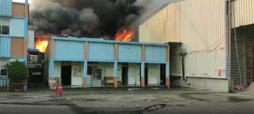 bà Hỏa ghé qua tại công ty dinh dưỡng cháo ở Hải dương