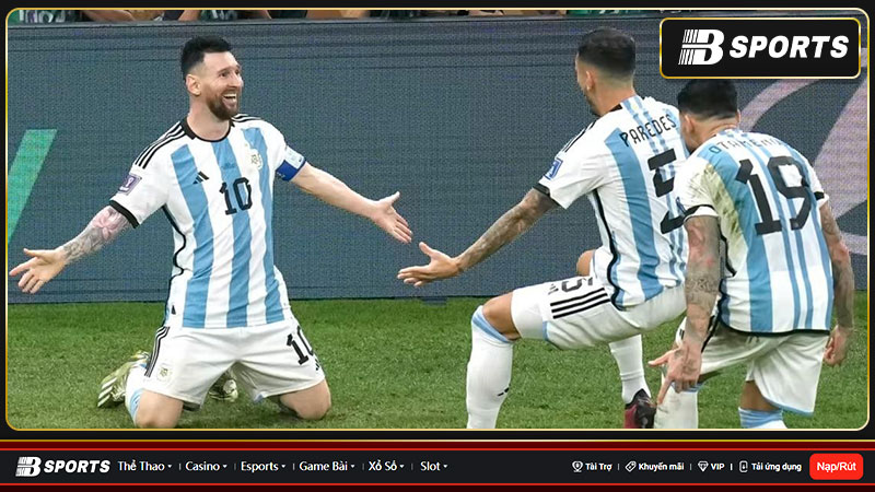 Argentina duy trì cạnh tranh sau chức vô địch
