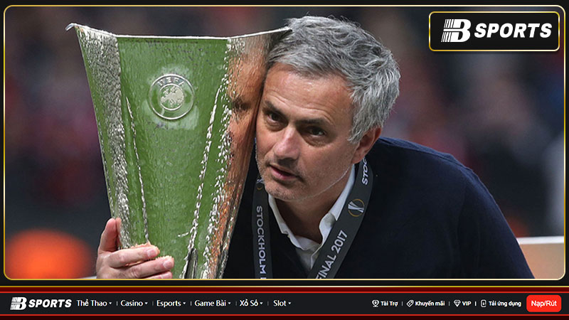 Roma giữ sạch lưới, HLV Mourinho mong giành cúp châu Âu thứ 2 liên tiếp