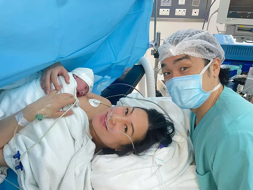 Kathy Uyên hạ sinh cậu con trai đầu lòng cách đây vài tháng