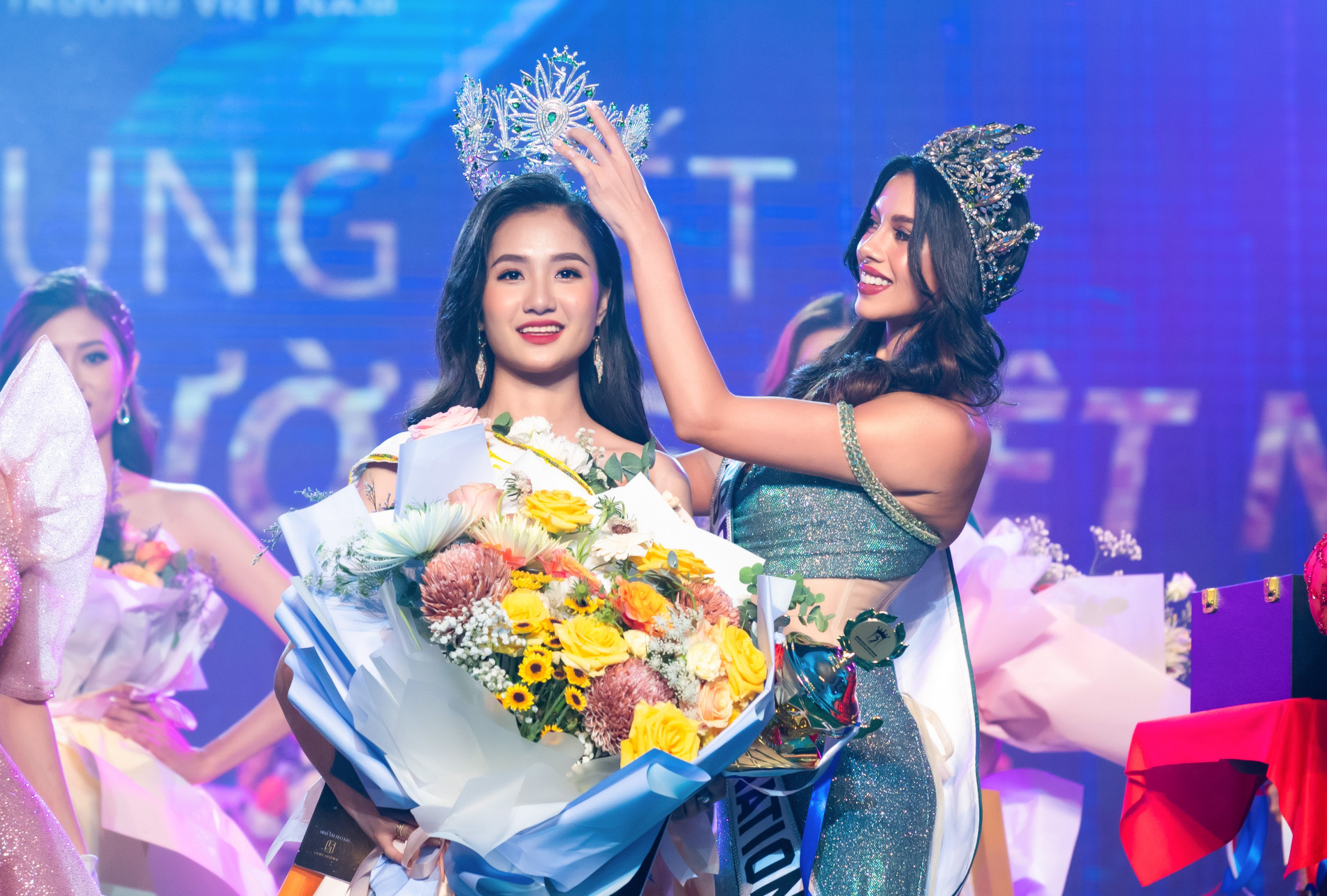 Trước đây người đẹp từng xuất sắc đăng quang cuộc thi Hoa hậu Môi trường Việt Nam