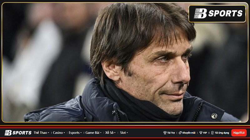 Conte bị người hâm mộ chỉ trích khi dẫn dắt Tottenham