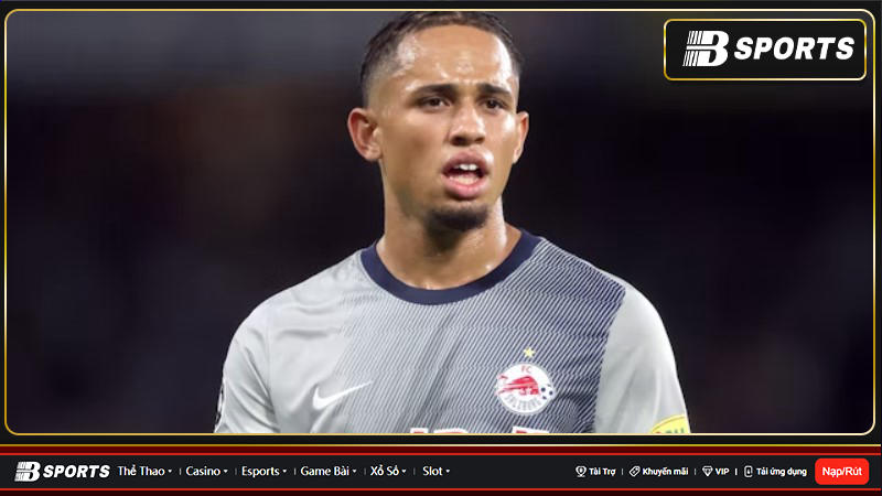 Arsenal được cho là đang cân nhắc liệu có tiếp cận tiền đạo Noah Okafor của Red Bull Salzburg hay không