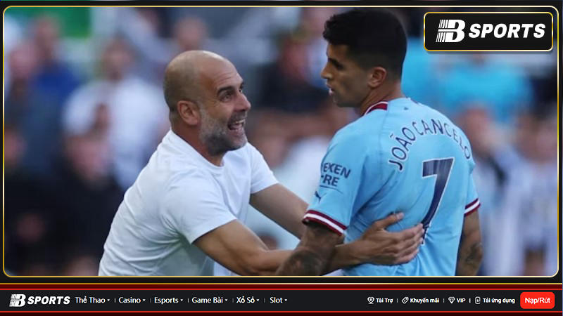 Joao Cancelo mất vị trí vào tay Nathan Ake và Rico Lewis