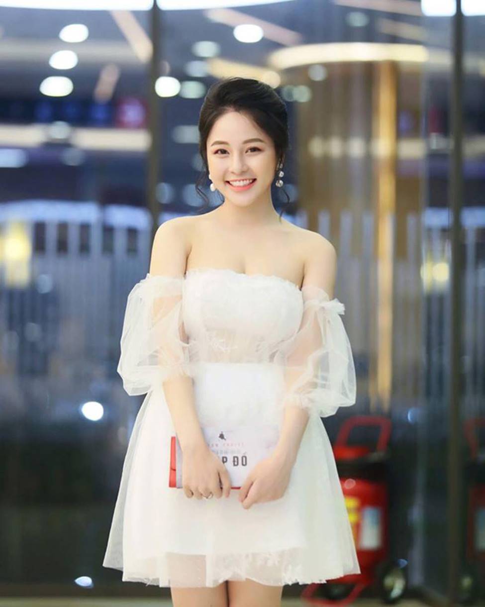 Cô nàng lộ diện sau nghi vấn clip Trâm Anh 29s