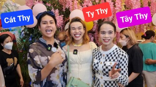 Cả Diva Cát Thy và Ty Thy đều có mối quan hệ chị em rất thân thiết với nhau