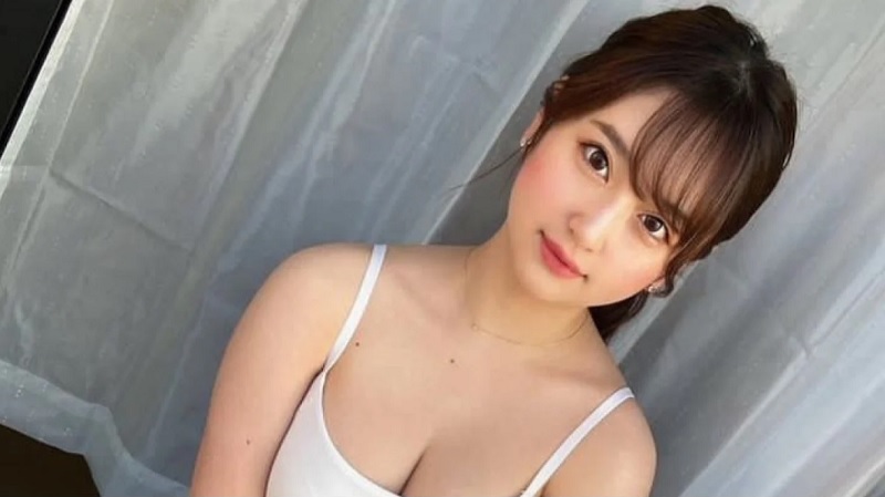 Nữ diễn viên chiếm sóng khắp nơi chỉ sau thời gian ngắn