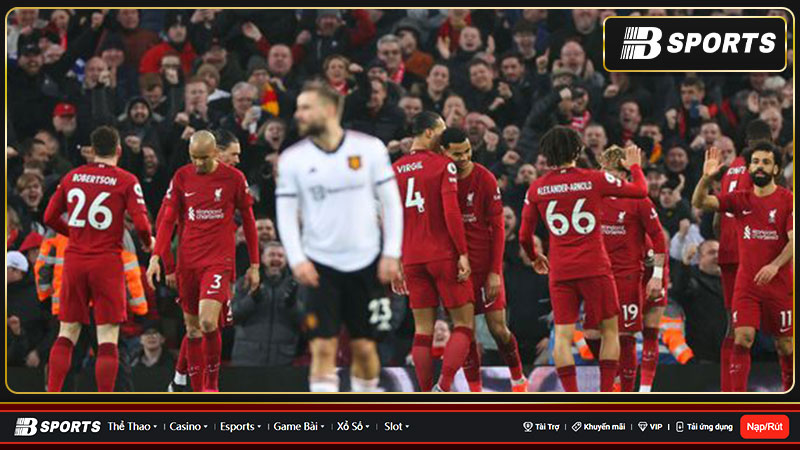 Nhà báo Piers Morgan hả hê khi MU thua đậm Liverpool