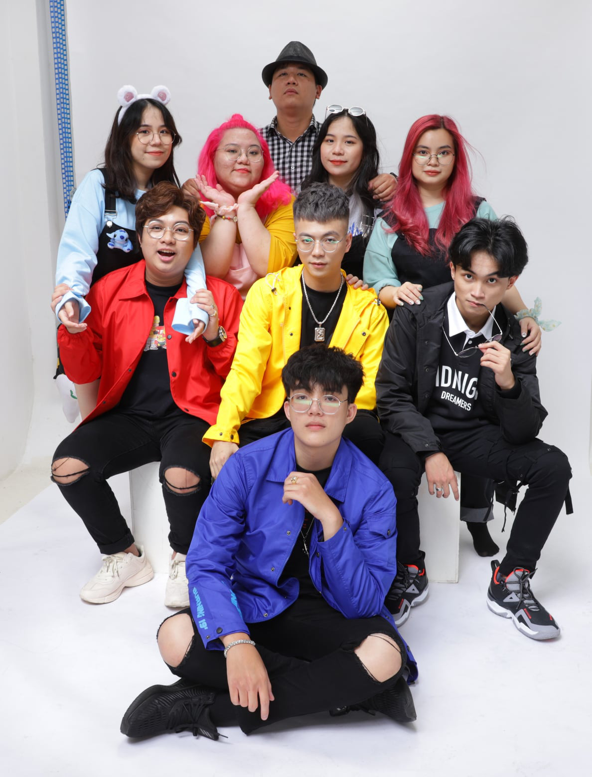 Cặp đôi quyết định rời team